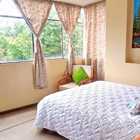 Itchimbia Garden Con La Mejor Vista De Quito Y Spa Exterior foto